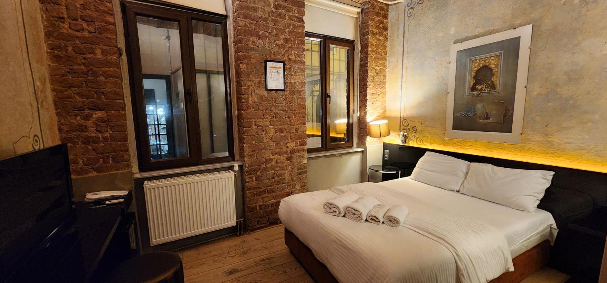 Rooms Galata Istanbul Exterior photo